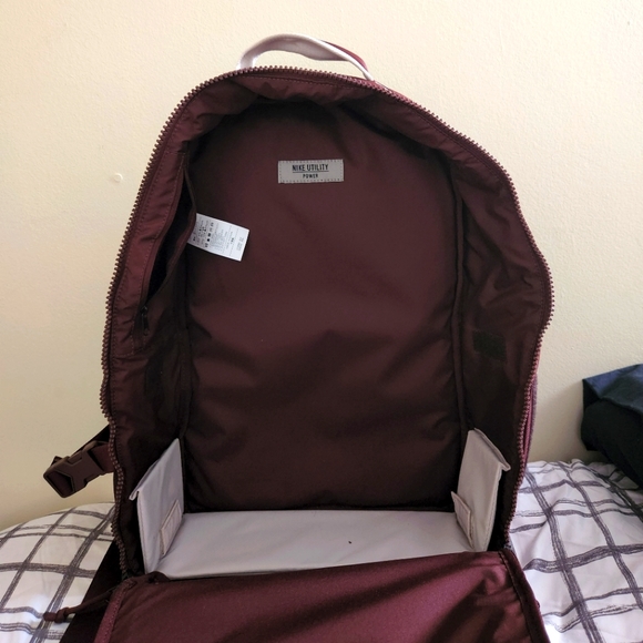 Maroon Nike Utility Training Backpack - Picture 6 of 7